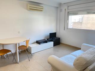 Studio  Carrer de l'oli