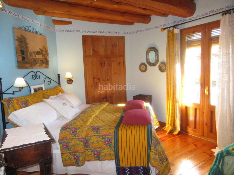 Foto 19228d41-7262-4a18-aea1-974e6da630d6. Casa sorripas. a 9 km y a 5 km de sabiñánigo. casa independiente. rehabilitada. bien conservada. jardín. 3 salones. 2 cocina en Biescas