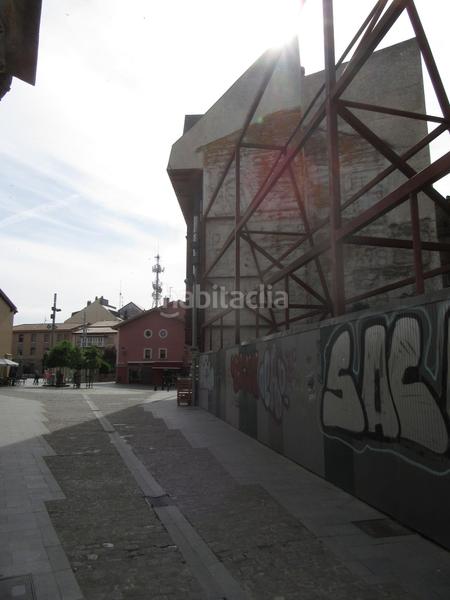 Foto c15f59ca-6776-4c23-9c9f-46dfb238917d. Terrain résidentiel dans Casco Antiguo - Ciudadela Jaca