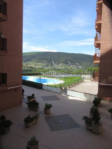 Foto 746baa0f-8f73-430a-a774-9beae85dd5ac. Apartament amb calefacció piscina a Universidad Jaca