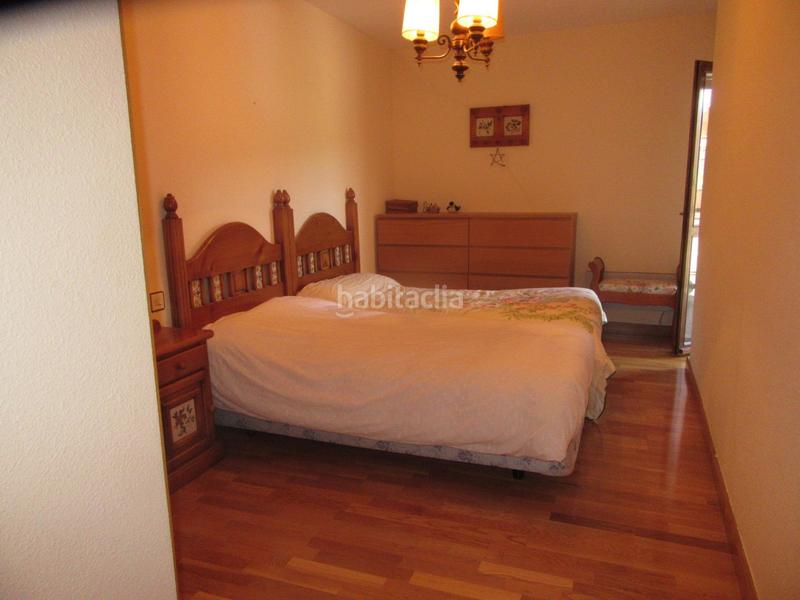 Foto 7ff94ac0-d948-4aae-a3f6-095222e2c4ac. Apartament amb calefacció piscina a Universidad Jaca