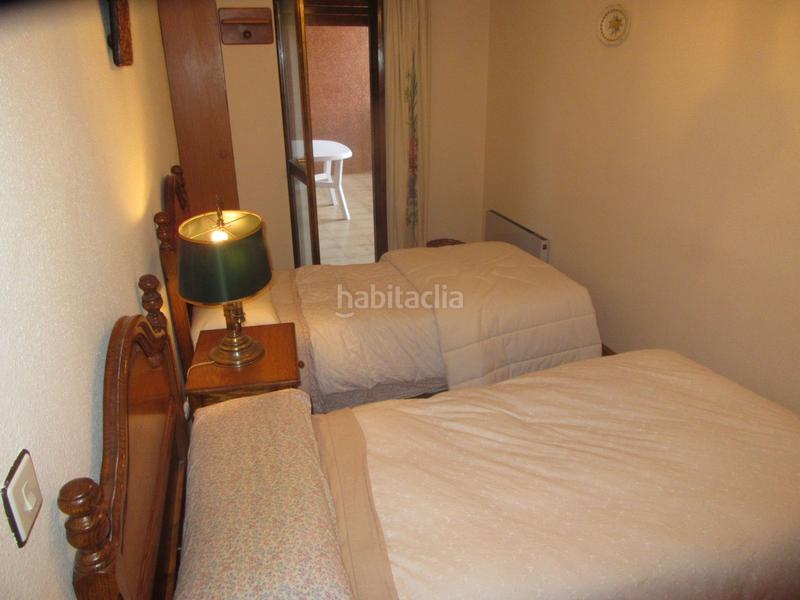 Foto cb18ae32-6c15-41f6-8ad9-ab6c06c20a28. Apartament amb calefacció piscina a Universidad Jaca