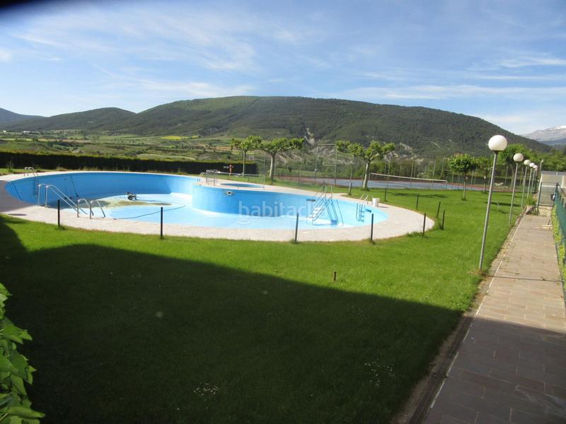 Foto d7fedcce-056a-4b0e-8079-afd95033c400. Apartament amb calefacció piscina a Universidad Jaca