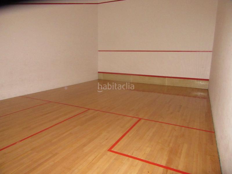 Foto ee664c2f-bc9a-4180-aba0-bd4f988a3a25. Apartament amb calefacció piscina a Universidad Jaca