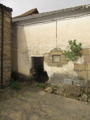 Casa  Calle mayor 7. Binacua santa cruz de la serós. casa. económica.