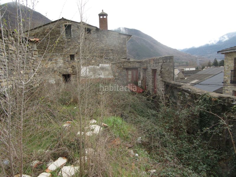 Foto c916ff0c-8a2f-4eef-95cd-7841629b432c. Casa a san julián 16 a Biescas