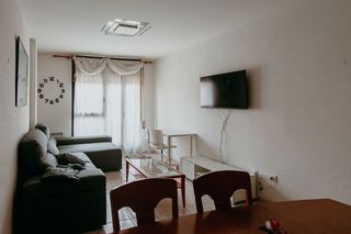Rent Flat in Santo Domingo y San Martín. Piso de alquiler de 3 habitaciones.
