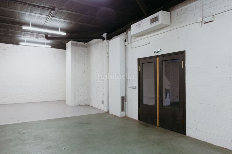 Foto aad4f2cf-de54-48e2-8788-9ae65fdf38c9. Lloguer local comercial a calle obispo pintado 8 a Huesca