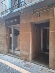 Local Comercial en Calle argensola 5. Local en venta en barbastro solo inversores