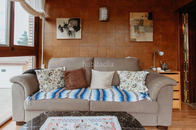 Foto 31d82959-5a7e-4371-8c38-c46dd7f1e55d. Chalet in calle pío baroja 79 in San Mateo de Gállego