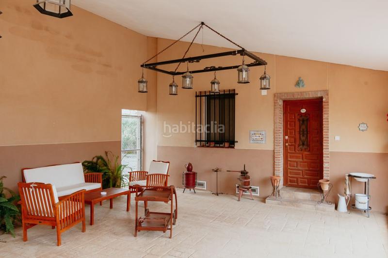 Foto c225dbf1-9059-4f5d-a6c8-39f9f4022bdc. Chalet in calle pío baroja 79 in San Mateo de Gállego