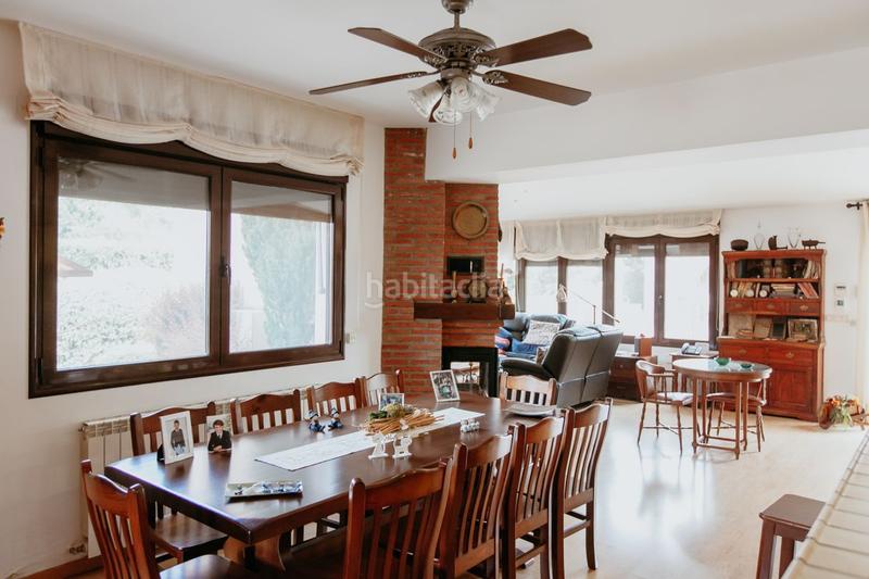 Foto dec859bf-0680-49ab-a0c1-f0c6fbc094f4. Chalet in calle pío baroja 79 in San Mateo de Gállego