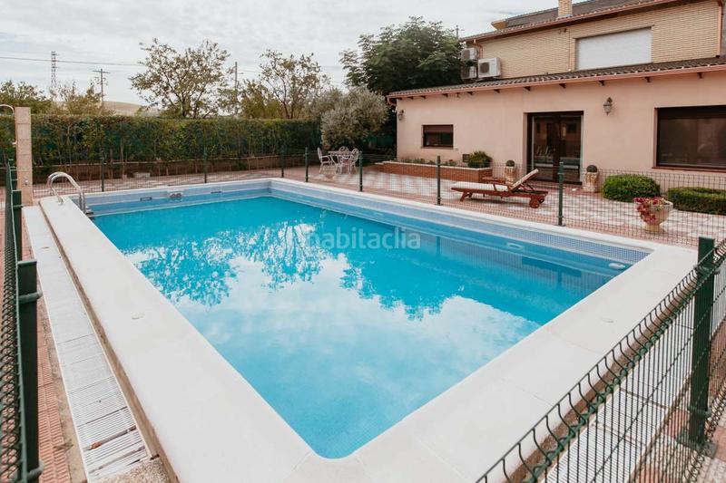 Foto ecd06abb-daba-40da-8301-31887438e57f. Chalet in calle pío baroja 79 in San Mateo de Gállego