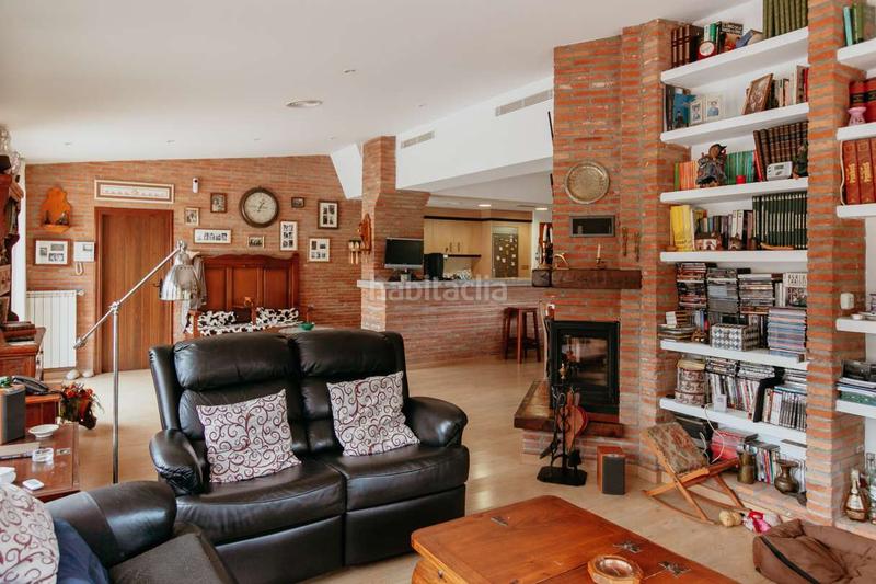 Foto f87fe69b-550b-46f3-b786-e677e35702e1. Chalet in calle pío baroja 79 in San Mateo de Gállego