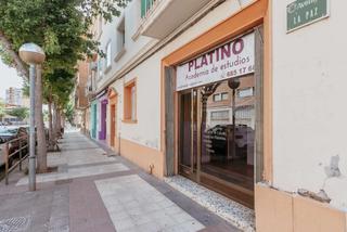 Lloguer Local Comercial a Maria Auxiliadora. Local en alquiler