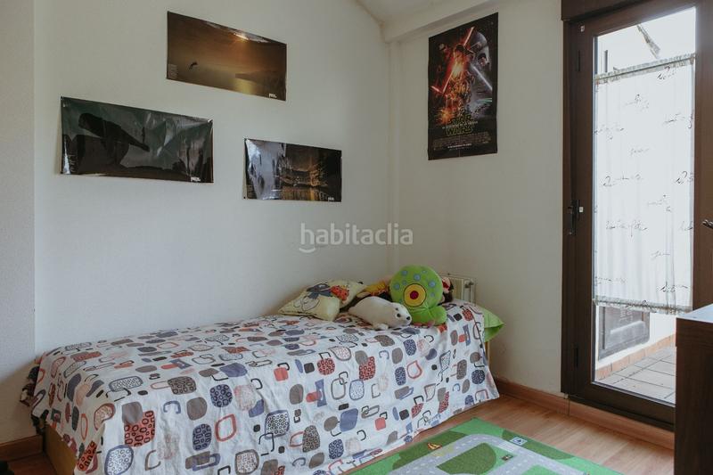 Foto 2bbd3443-9674-4036-9455-ea9a19233093. Attique avec chauffage dans Casco Antiguo Huesca