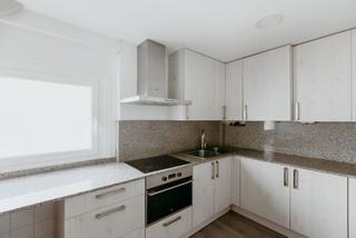 Location Appartement à Perpetuo Socorro. Piso de 3 habitaciones sin amueblar en san vicente de paul.