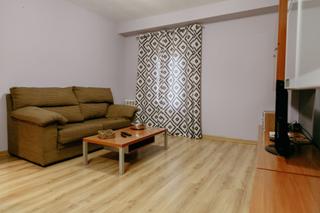 Location Appartement à Santo Domingo y San Martín. Piso de 2 dormitorios en pleno centro de huesca