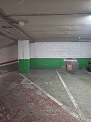 Location Parking voiture à San Lorenzo