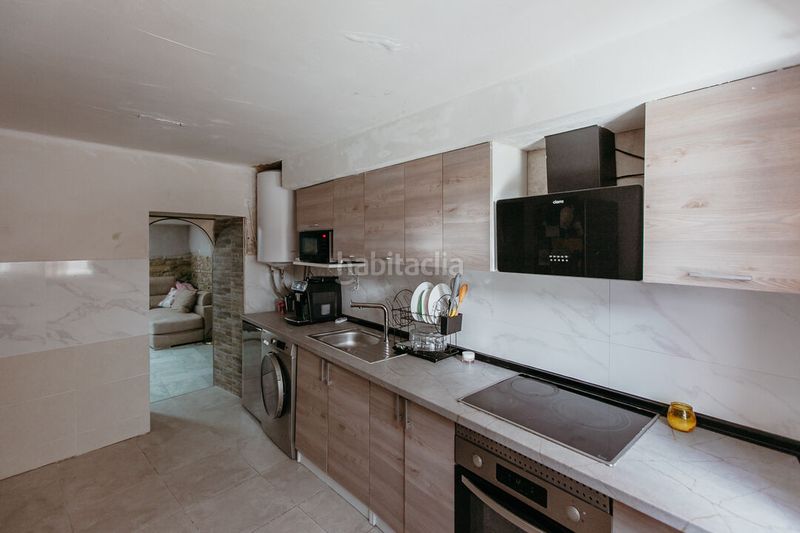Foto 746be57a-47b1-43d0-a81a-9c2d0036a5aa. Casa amb calefacció a Almudévar