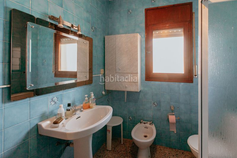 Foto ccf43f9f-474c-4d3d-b092-3e3d2855b1d4. Casa amb calefacció aparcament a Almuniente