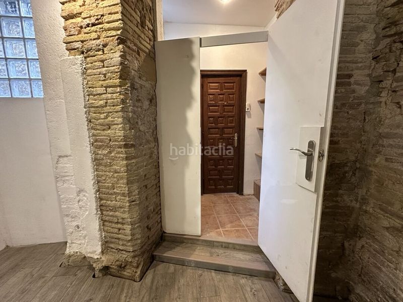 Foto 48165dd0-7024-42b7-a645-adf472dc5df0. Lloguer local comercial a calle cuatro reyes 5 a Huesca