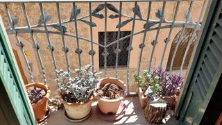 Casa adossada a Sóller. Casa de pueblo con terraza en la azotea en el centro de sóller