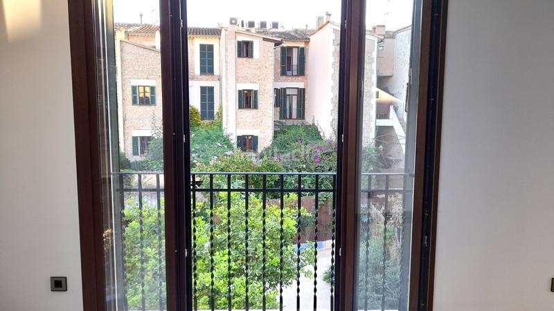 Foto 0eddc2a5-3302-4fca-a227-06a542bdf7d2. Casa aparellada amb calefacció aparcament a Sóller