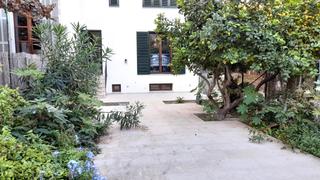 Casa aparellada a Sóller. Casa con jardín a estrenar en sóller