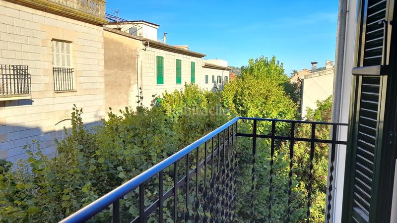 Foto fdb1efc4-3f44-4d68-aa82-0ab6323d200f. Casa aparellada amb calefacció aparcament a Sóller