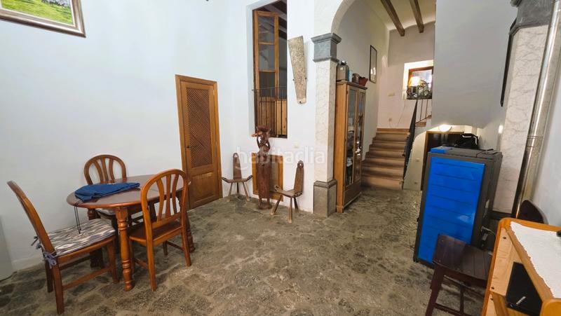 Foto 5cac0afc-1249-4b7b-9473-ebb36ce2075b. Casa adossada a Sóller
