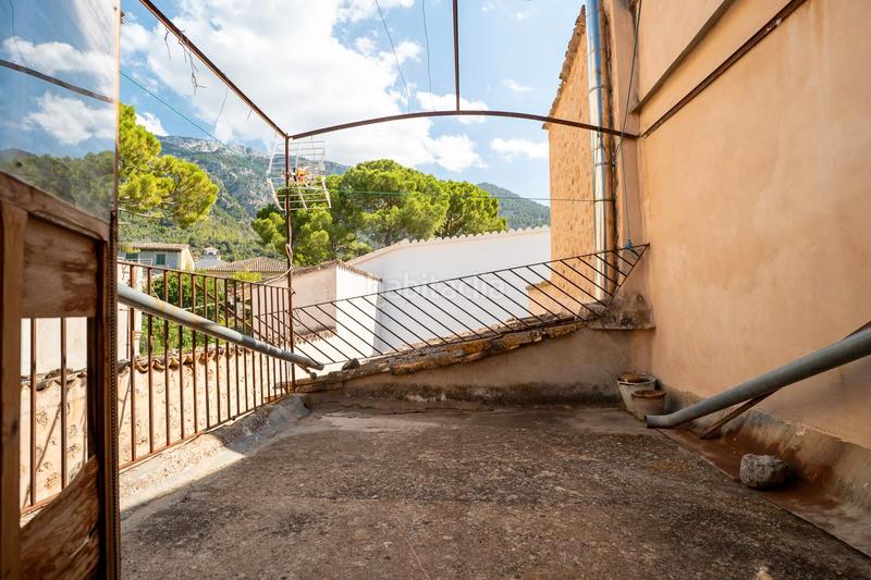 Foto 781745a8-6d3c-4297-a0b1-d498e493d115. Reihenhaus in Sóller