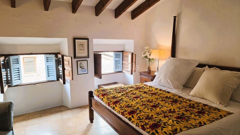 Foto 1122ab63-feaa-4de0-bdb3-3c0354d3c5a8. Casa aparellada amb calefacció a Sóller
