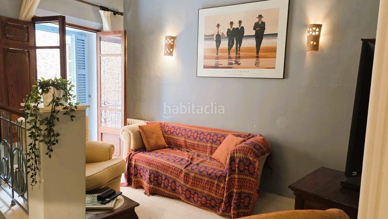 Foto bf5abcc5-ac42-45f0-a4f9-093b8da5e5de. Casa aparellada amb calefacció a Sóller