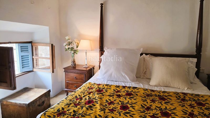 Foto cc1977b4-f976-4c06-bcfe-f88350470f76. Casa aparellada amb calefacció a Sóller