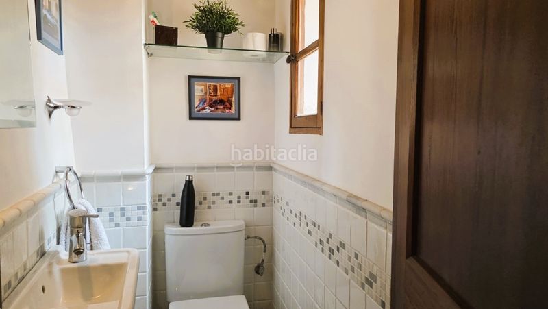 Foto ff402a75-2b63-4330-93a2-04100393adb9. Casa aparellada amb calefacció a Sóller