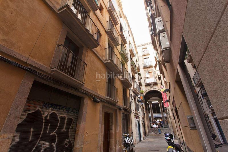 Foto c60c2f0b-29bb-4480-88f9-a7f4ce381186. Pis amb calefacció a Raval Barcelona