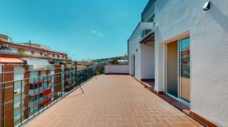 Attique  Carrer d'entena