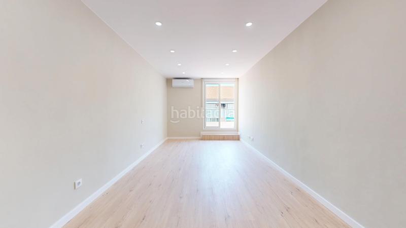 Foto 321bb00e-6165-41e6-8e09-257925f61b59. Ático en Sant Antoni Barcelona