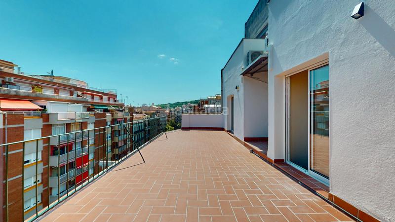 Foto 083e19dd-7fcb-438c-b715-fe9b094c9f91. Dachwohnung mit heizung in Sant Antoni Barcelona