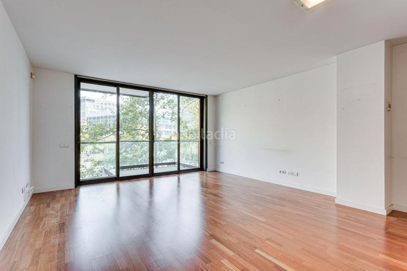 Foto 07322575-1e2d-44ba-8e28-03d86765ae02. Piso fantastica zona comunitaria con piscina ¡ en Barcelona