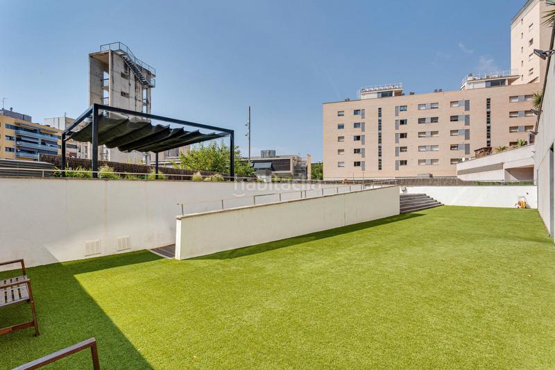 Foto 606f9f40-9a80-4aec-883c-ea4bc26b0496. Piso fantastica zona comunitaria con piscina ¡ en Barcelona