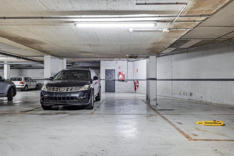 Foto a667d1ec-9ff3-48ca-93a0-d45c1987059f. Piso fantastica zona comunitaria con piscina ¡ en Barcelona