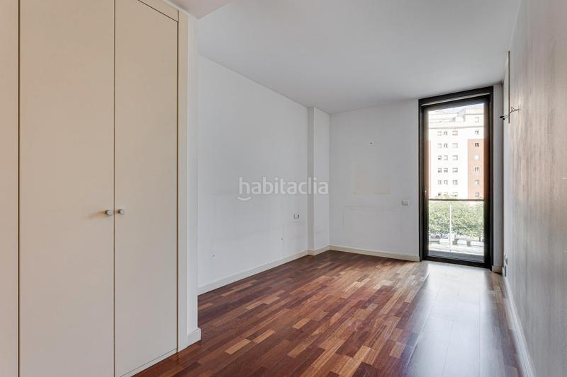 Foto c7456842-05fa-43db-ad75-4c399e21eb7f. Piso fantastica zona comunitaria con piscina ¡ en Barcelona