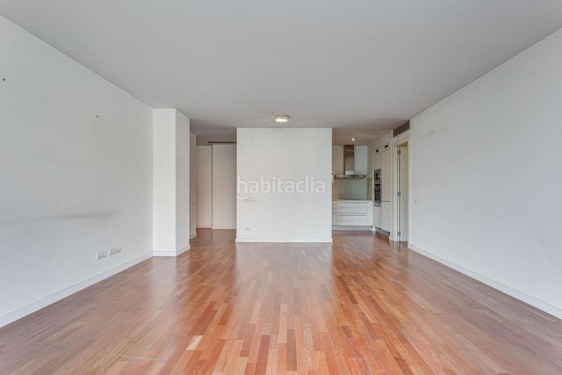 Foto ee24b34c-876f-4f9a-ad76-0f50c3c00206. Piso fantastica zona comunitaria con piscina ¡ en Barcelona