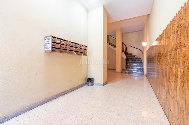 Foto 31784422-895d-4466-81a4-7cda922cf823. Piso super terraza en meridiana! en Prosperitat Barcelona