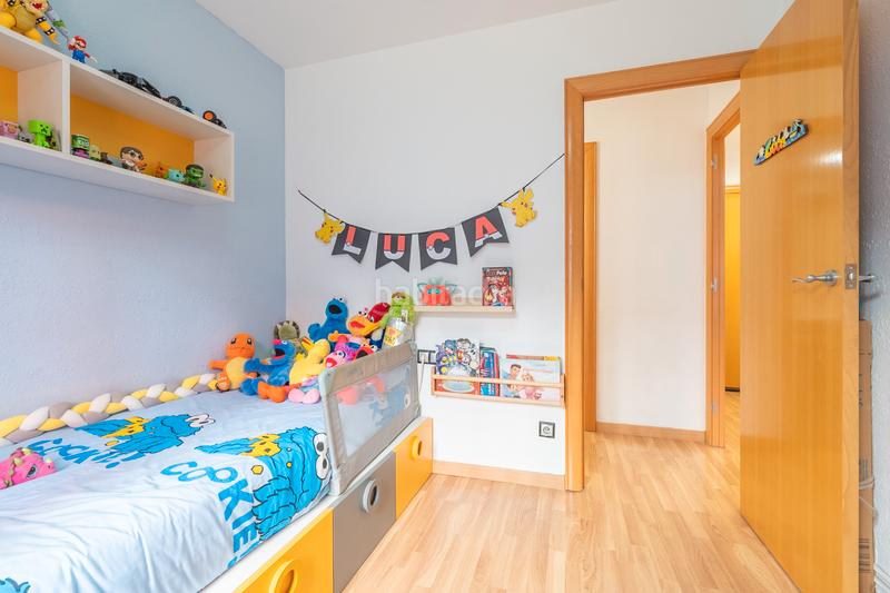 Foto 47a5499c-3f5e-4671-9d30-7b6914df3290. Piso super terraza en meridiana! en Prosperitat Barcelona