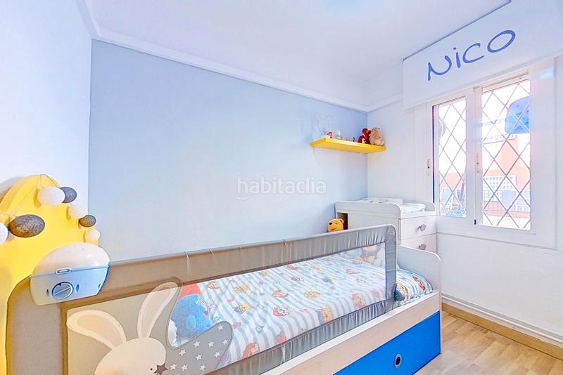 Foto b8131b36-fb42-466e-a1c5-16b08187c552. Piso super terraza en meridiana! en Prosperitat Barcelona