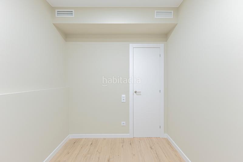 Foto 26db4a5f-8eac-42b5-b7fb-18a77609db6f. Piso planta alta reformada a estrenar ¡ en Sants Barcelona