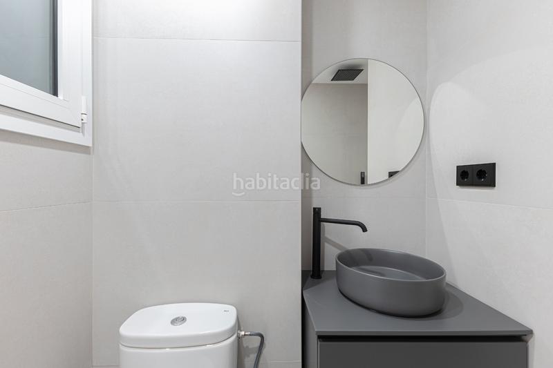 Foto 9c31fe18-1ab0-4a89-b98e-2431a759ff7a. Piso planta alta reformada a estrenar ¡ en Sants Barcelona